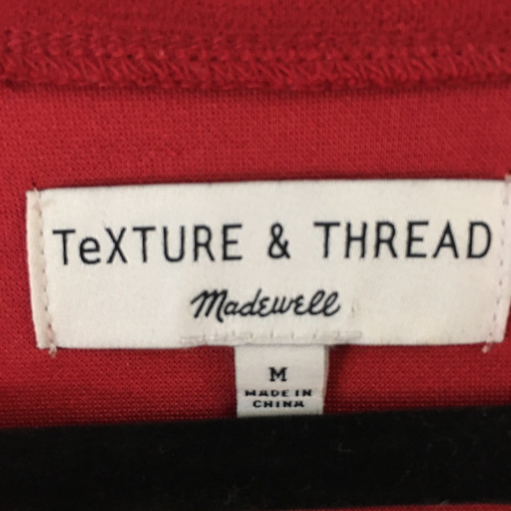 Madewell Texture & Thread Faux Wrap Blouse Medium Red V-neck Stretch - Picture 2 of 9